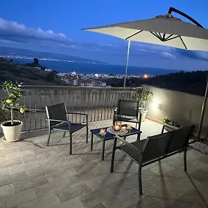  Appartamento Gardenie Home: Delizioso Villino Vista Mare